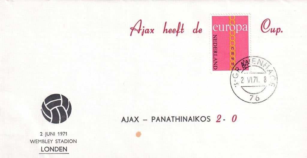 Twee enveloppen met Europa Cup voor AJAX 1971 en 1972, Postzegels en Munten, Brieven en Enveloppen | Nederland, Envelop, Ophalen of Verzenden