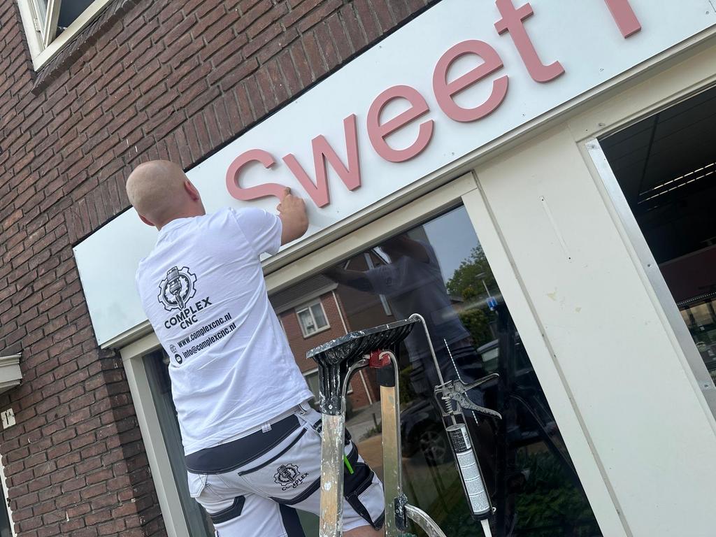 3D Bedrijfslogo & Wandlogo op Maat, Conceptontwikkeling