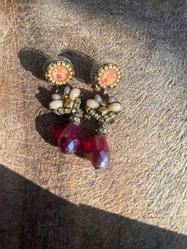 Ayala Bar oorbellen, Sieraden, Tassen en Uiterlijk, Oorbellen, Ophalen of Verzenden, Gebruikt, Overige materialen, Knopjes of Stekers