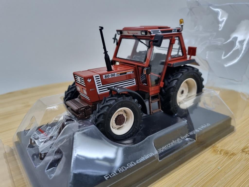 ROS Models Fiat 80-90 DT 4wd Super Comfort met fronthef, Hobby en Vrije tijd, Modelauto's | 1:32, Overige merken, Tractor of Landbouw