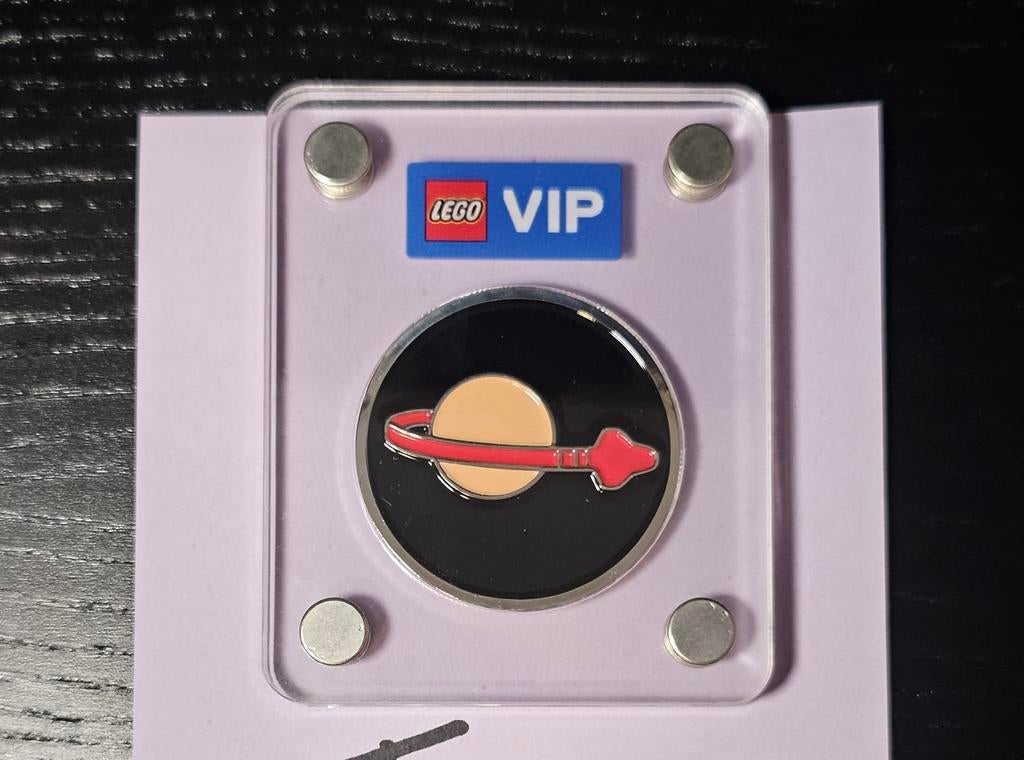Lego VIP Collectible Space Coin, Kinderen en Baby's, Speelgoed | Duplo en Lego, Ophalen of Verzenden, Zo goed als nieuw