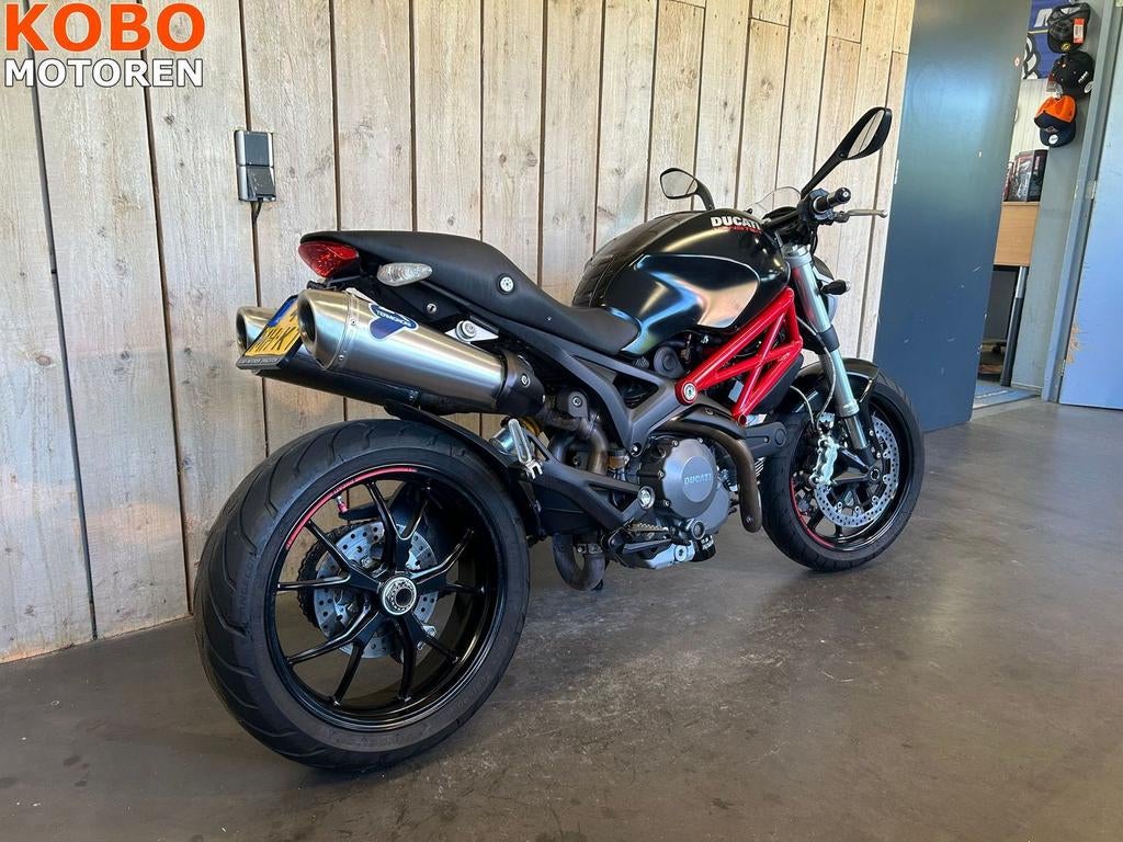 Ducati MONSTER 796 (bj 2010), 2 cilinders, Motorrijbewijs A, Bedrijf, Onbekend