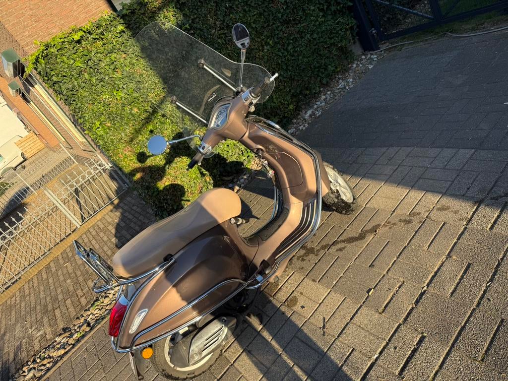 Vespa Primavera 4T4V 50cc brom Marrone, Ophalen, Zo goed als nieuw, Benzine, Vespa