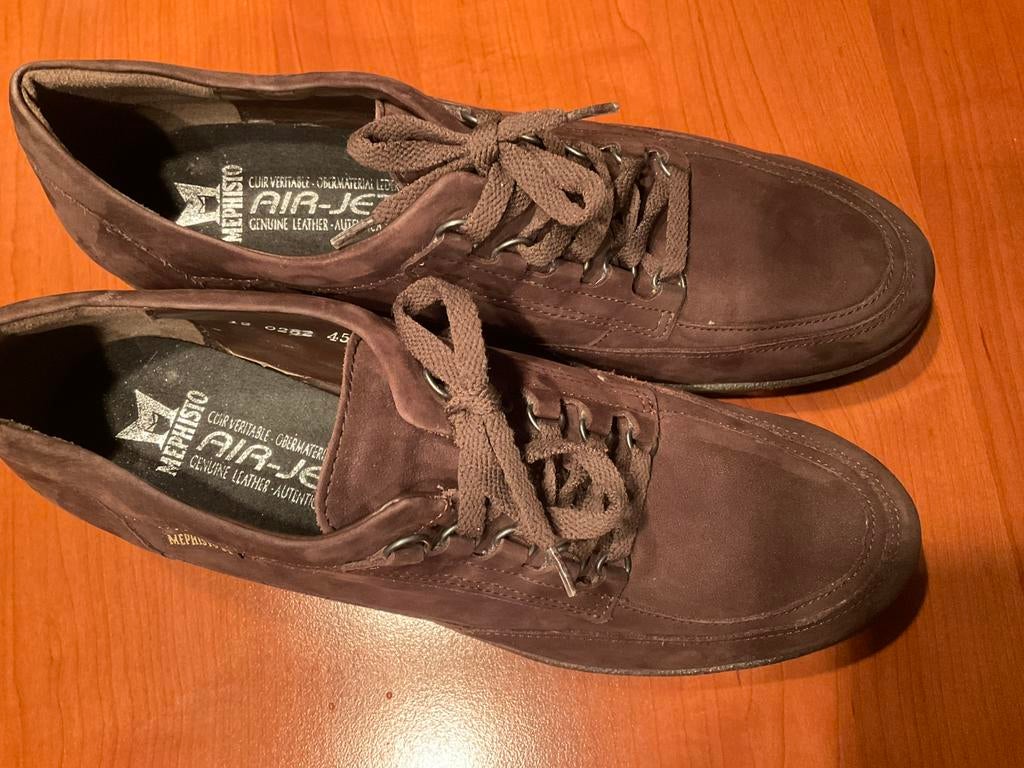 MEPHISTO’S donkerbruin suede(sleehak /veter)maat 8 eur. zgan, Ophalen of Verzenden, Zo goed als nieuw, Bruin