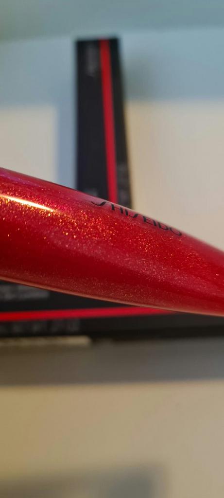 Shiseido shimmer lipgloss skin ku red, Ophalen of Verzenden, Nieuw, Lippen