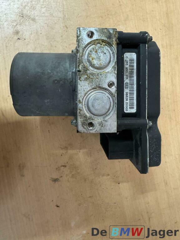 ABS pomp BMW 5-serie E60 E61 6-serie E63 E64 34516767235, Gebruikt, Ophalen of Verzenden, BMW, BMW