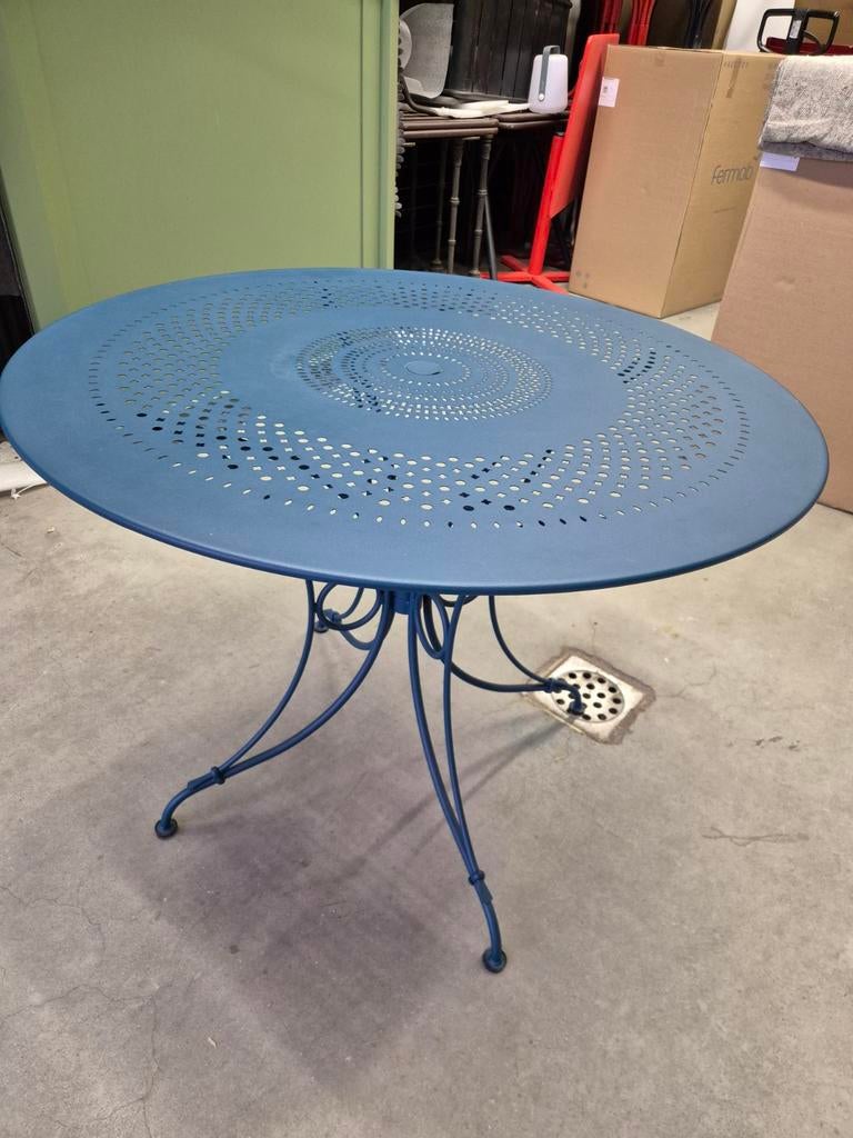 Demo fermob 1900 tafel acapulco blue Diameter 96 cm, Ophalen, Rond, Hout
