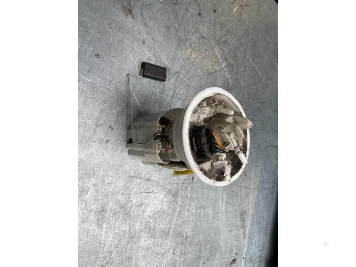 Brandstofpomp Elektrisch van een Volvo V40, Auto-onderdelen, Brandstofsystemen, Volvo, Gebruikt, 3 maanden garantie, Ophalen of Verzenden