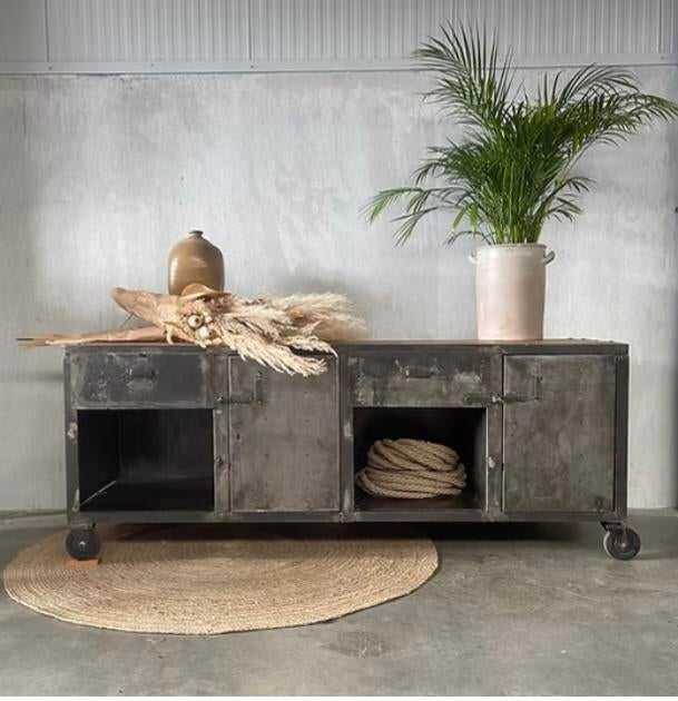 Oude werkbank, vintage toonbank, keukeneiland, dressoir, Antiek en Kunst, Ophalen