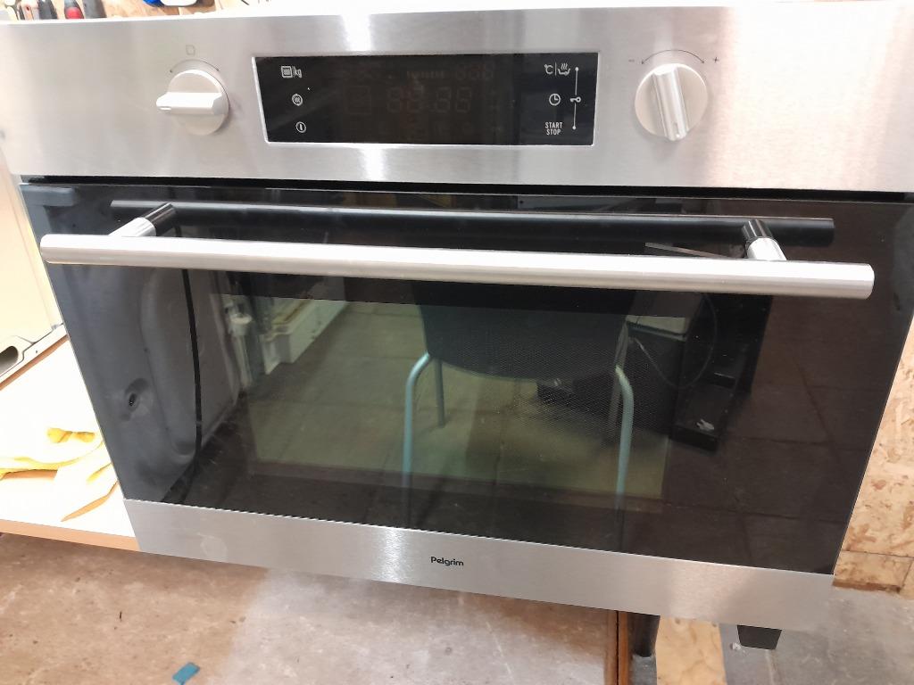 NETTE PELGRIM MAC396RVS COMBI MAGNETRON/OVEN TE KOOP, Combimagnetron, Crisp, Gebruikt, 60 cm of meer