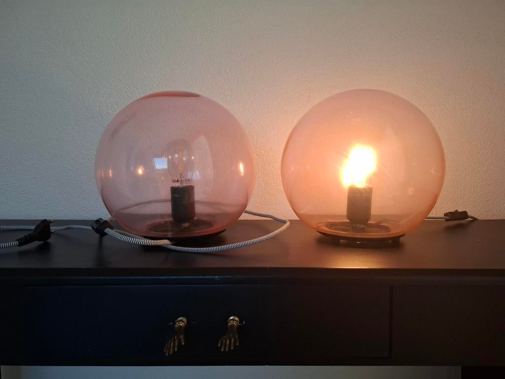 2 Roze Ikea Tafellampen Glas - Incl. Lichtbron, Ophalen