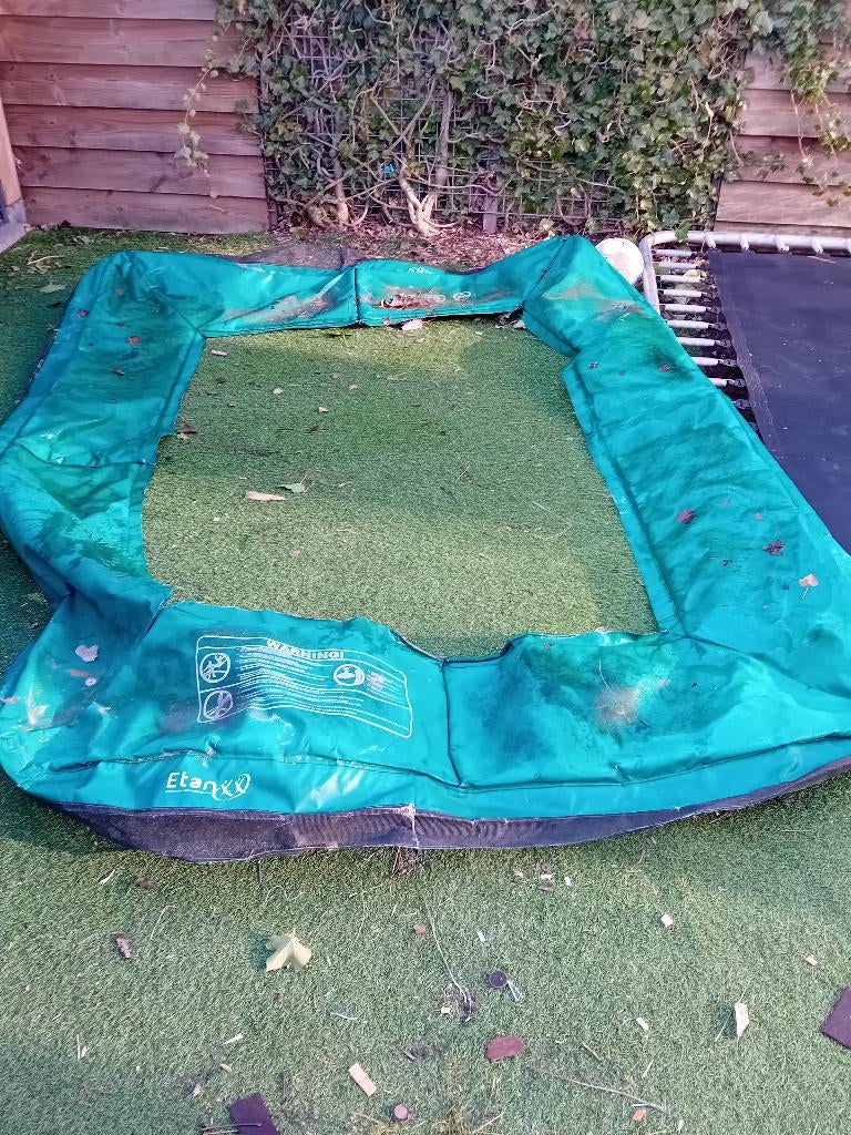 Trampoline, Ophalen, Gebruikt