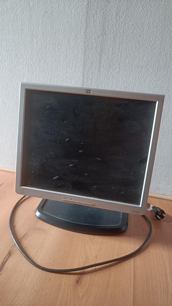 HP 1740 LCD Monitor - Goedkoop!, Ophalen, Gebruikt, Kantelbaar, HP