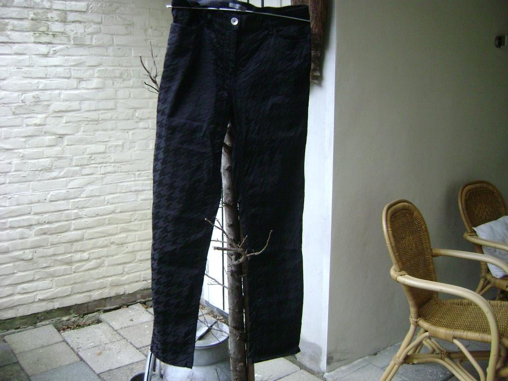 broek 42 zwart pied de poule Gardeur, Zwart, Maat 42/44 (L), Ophalen of Verzenden, Zo goed als nieuw
