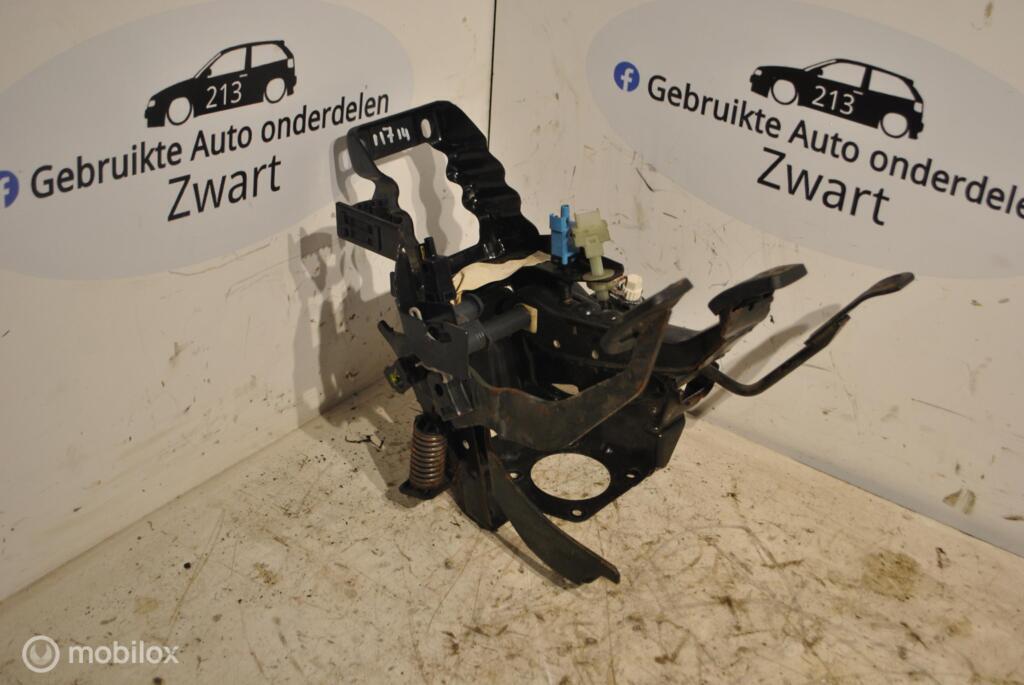 Pedalen set Vw Caddy Bestel II 1.9 TDI 6K1 721 115 B, Auto-onderdelen, Gebruikt, Volkswagen, Ophalen of Verzenden