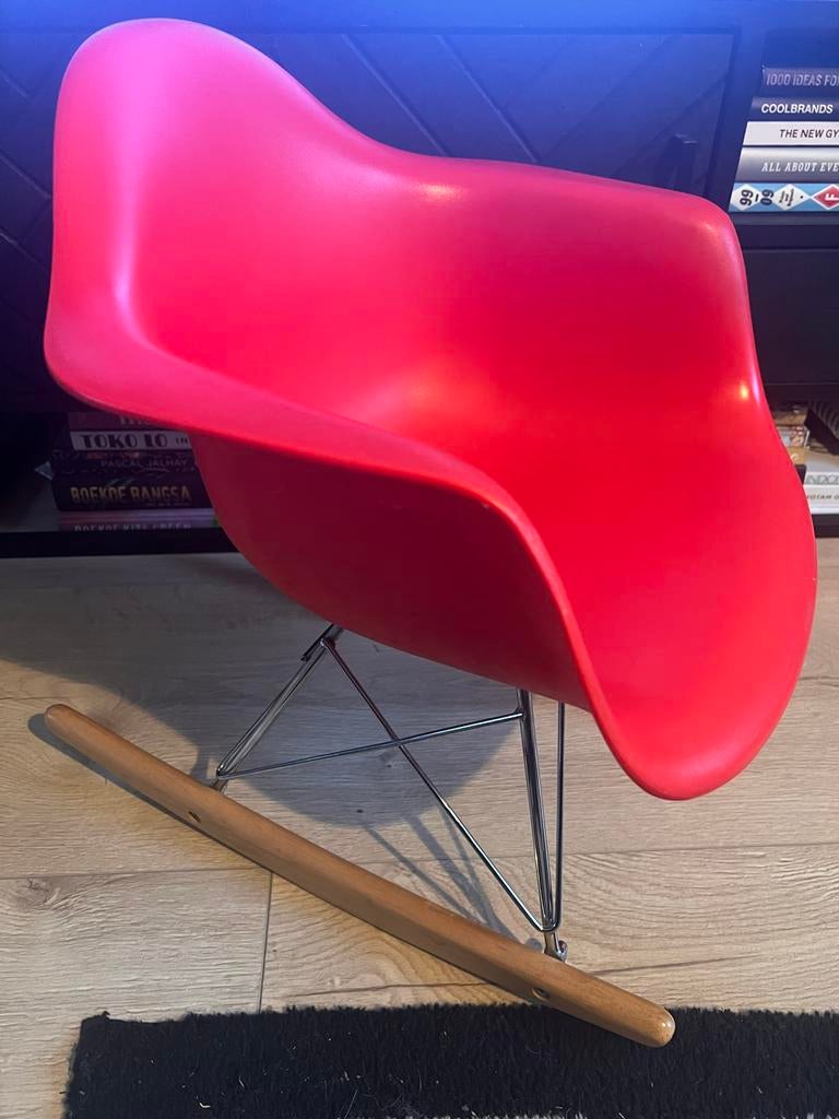 Eames look rode kinderschommelstoel stoel kinderstoel design, Ophalen, Gebruikt, Stoel