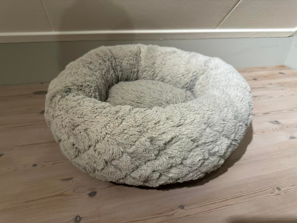 Poezenmand, heel goed, heel zacht, Dieren en Toebehoren, Kattenmanden, Ophalen of Verzenden, Zo goed als nieuw, Pluche