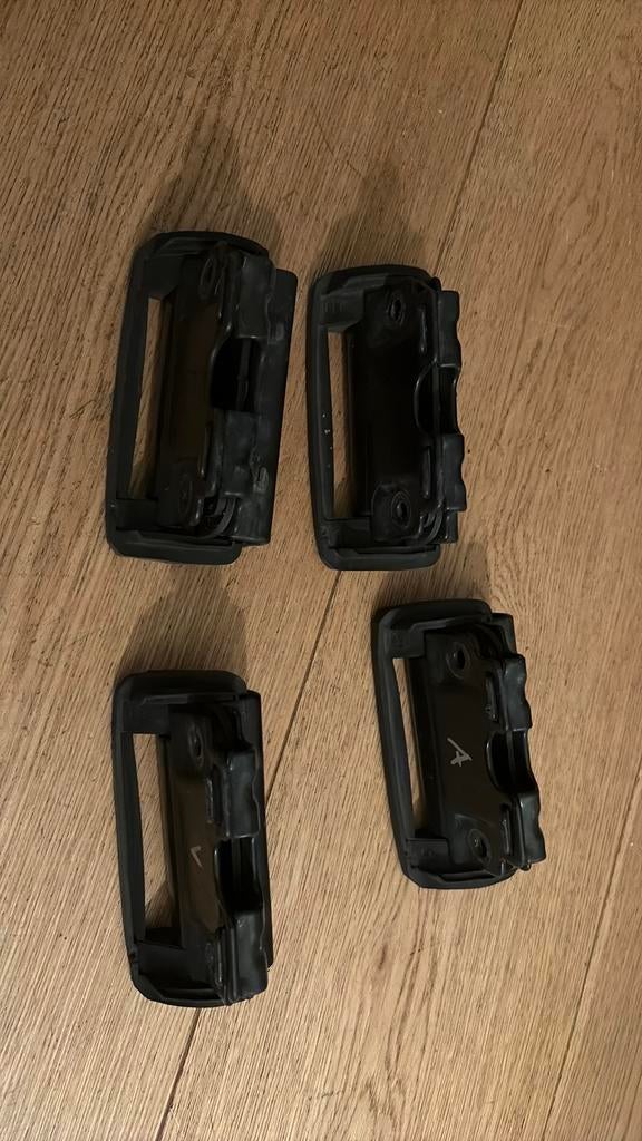 Thule kitset 4003 voor Wingbar Edge 9592 en BMW E91, Ophalen of Verzenden, Gebruikt