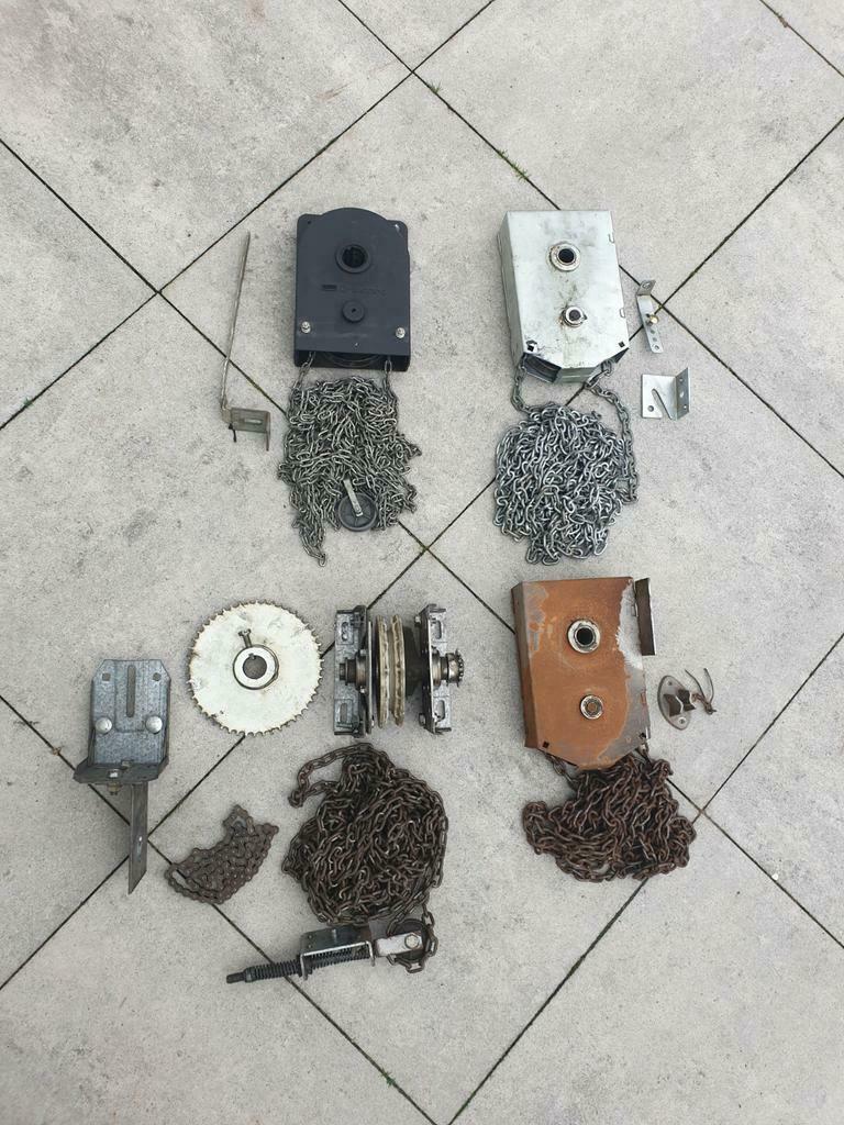 Overheaddeur roldeur garagedeur kettingtakel ketting takel, Garagedeur, Ophalen of Verzenden, Zo goed als nieuw, Metaal