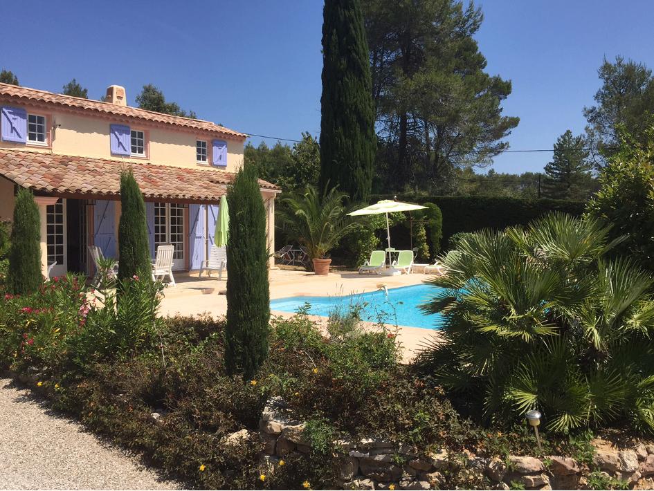 Vrijstaand vakantiehuis te huur- zwembad en airco (Provence), 4 of meer slaapkamers, Dorp, Wasmachine, Provence en Côte d'Azur
