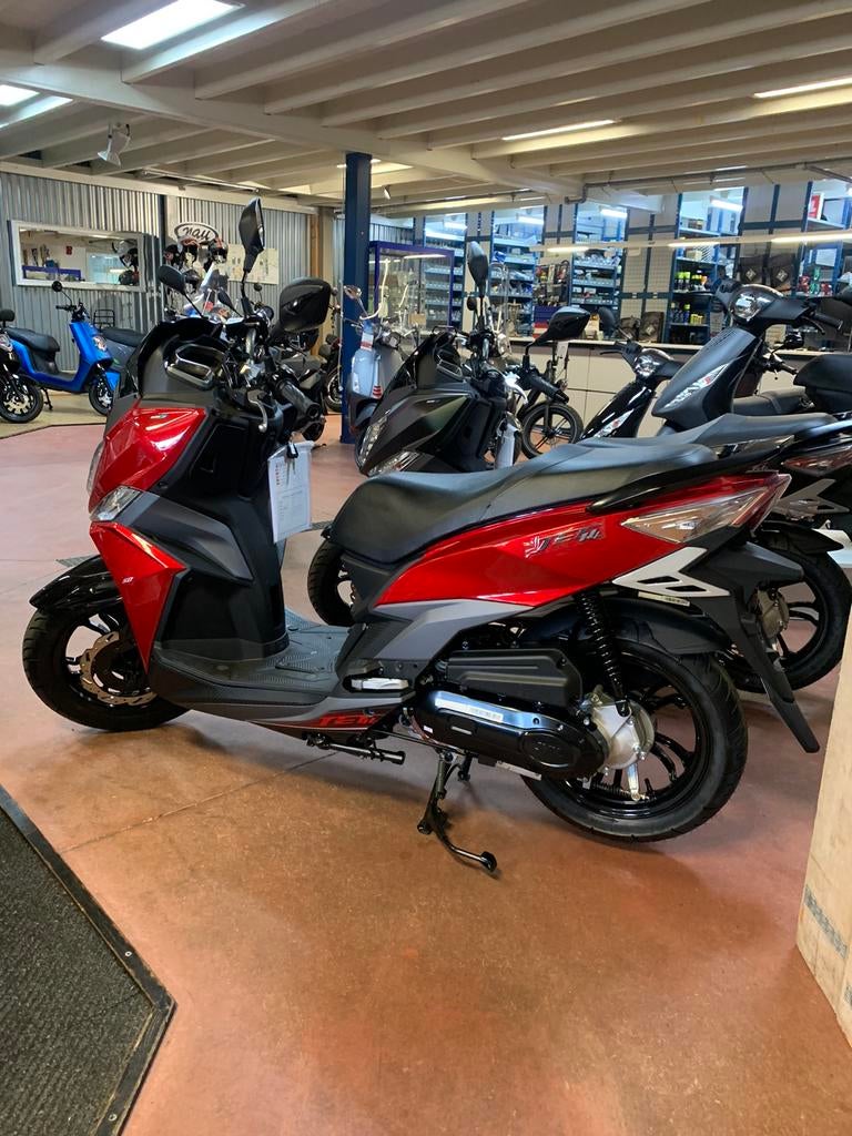 Gebro scooters: Sym jet 14 jet14 BROM 45KM, Ophalen, Overige modellen, Maximaal 45 km/u, Nieuw