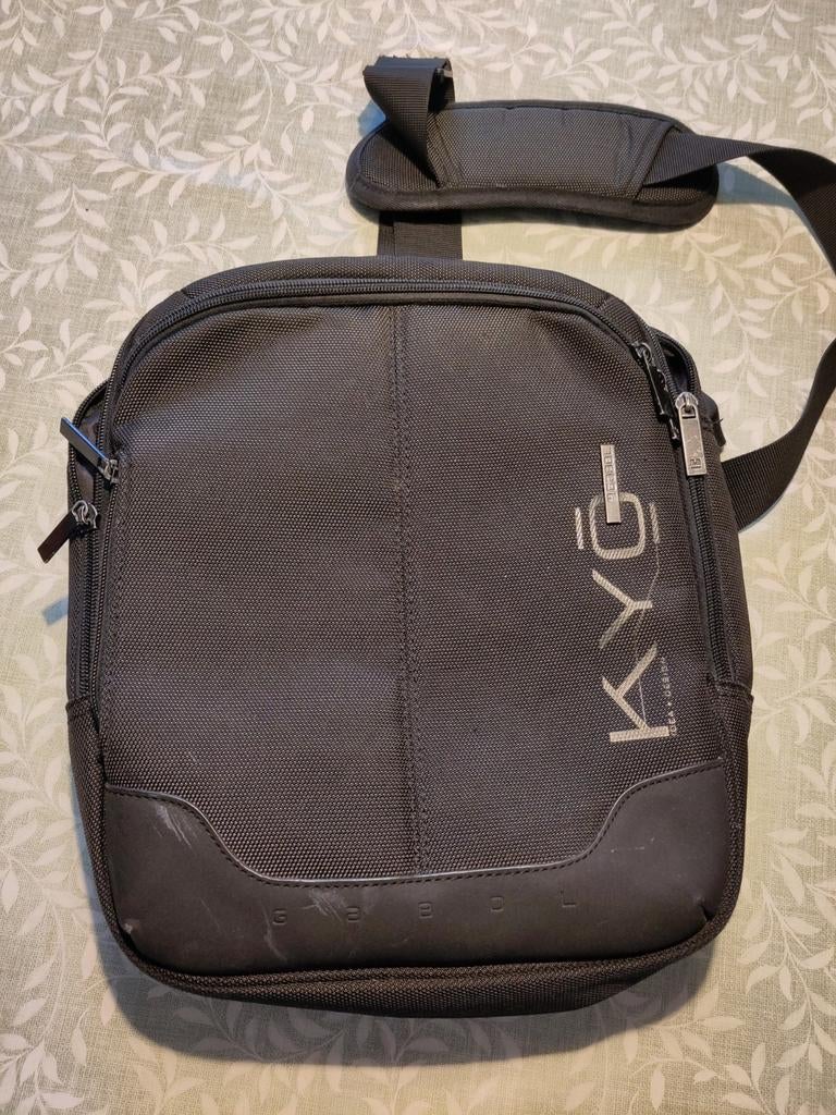 Tas voor ipad, Ophalen of Verzenden, Zo goed als nieuw