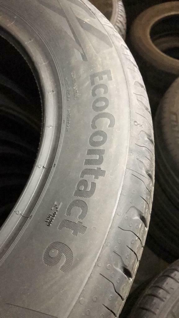 “205 55 r17 continental. Demo. Puntjes zitten er nog op”, Ophalen, Gebruikt, 17 inch, 205 mm