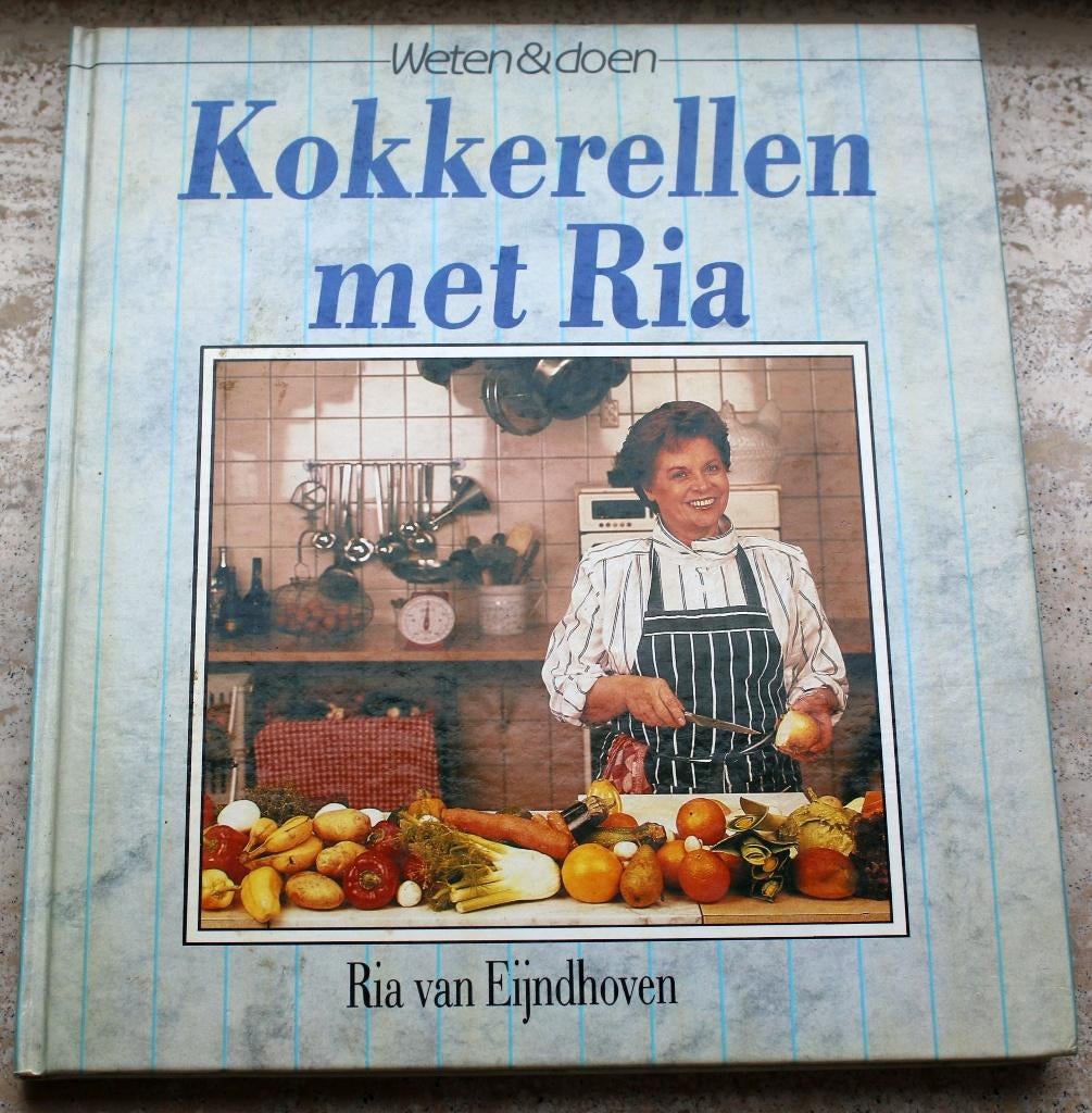 kookboek Kokkerellen met Ria (van Eijndhoven) 1987, Boeken, Kookboeken, Ophalen of Verzenden, Gelezen