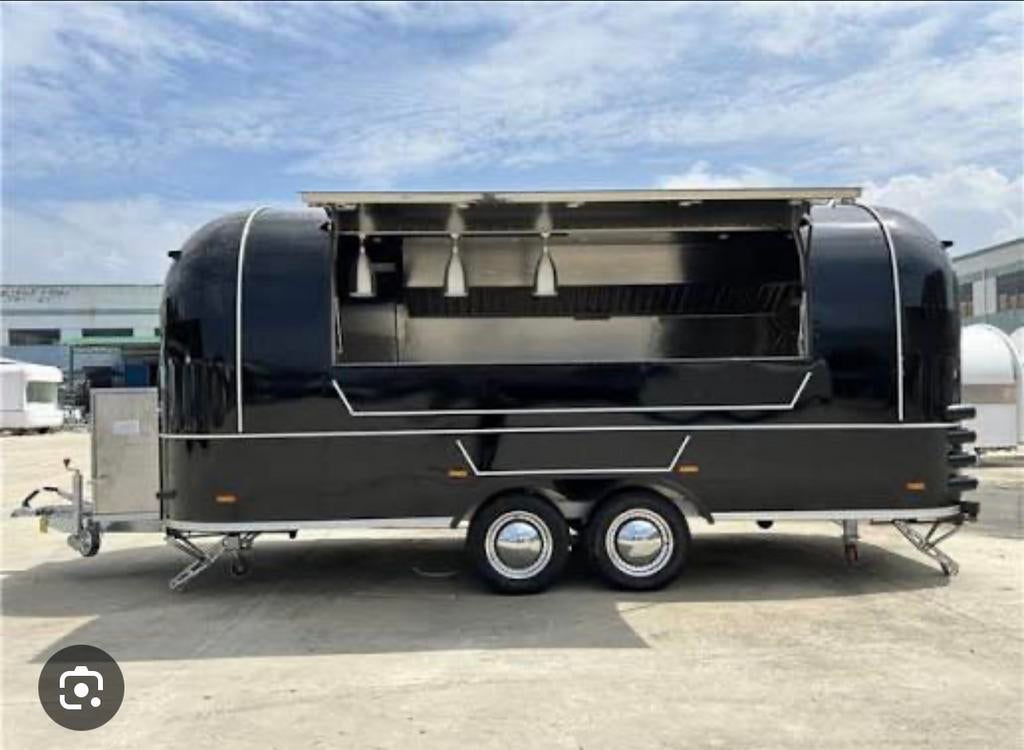 GEZOCHT! Standplaats voor foodtruck Den Haag, Ophalen of Verzenden