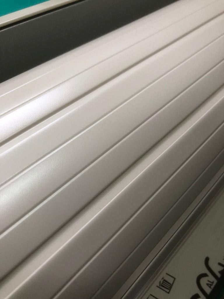 Diverse nieuwe Extra sterke rolluiken verschillende maten, 100 tot 150 cm, 200 cm of meer, Cc rolluiken, Crème of Beige