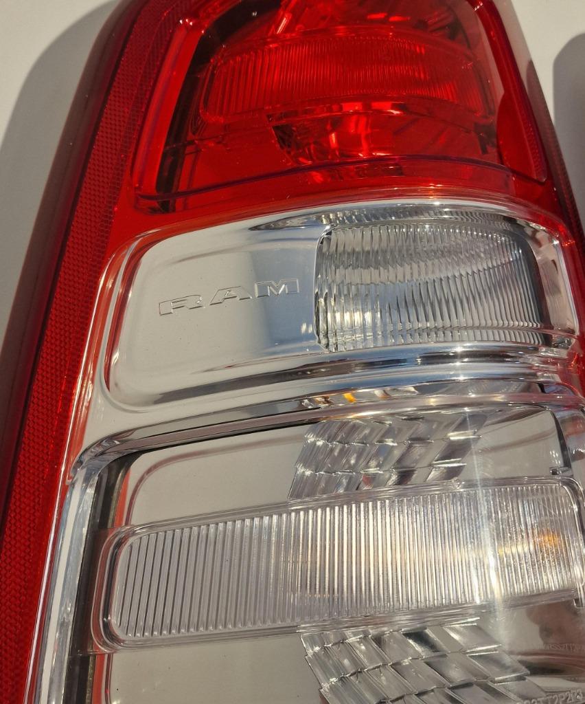 Dodge RAM 1500 Achterlicht Links en Rechts 2019+, Gebruikt, R'marnico, Info@rmarnico.nl, Ophalen of Verzenden