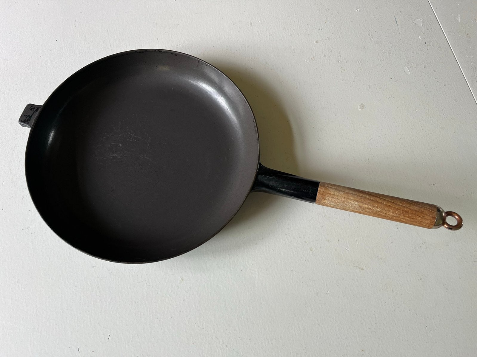Le creuset koekenpan, Ophalen, Gebruikt, Gietijzer, Koekenpan