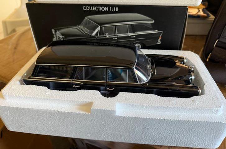 Norev 1/18 Mercedes 200 Universal - Nieuw in doos, D, Auto, R, Nieuw
