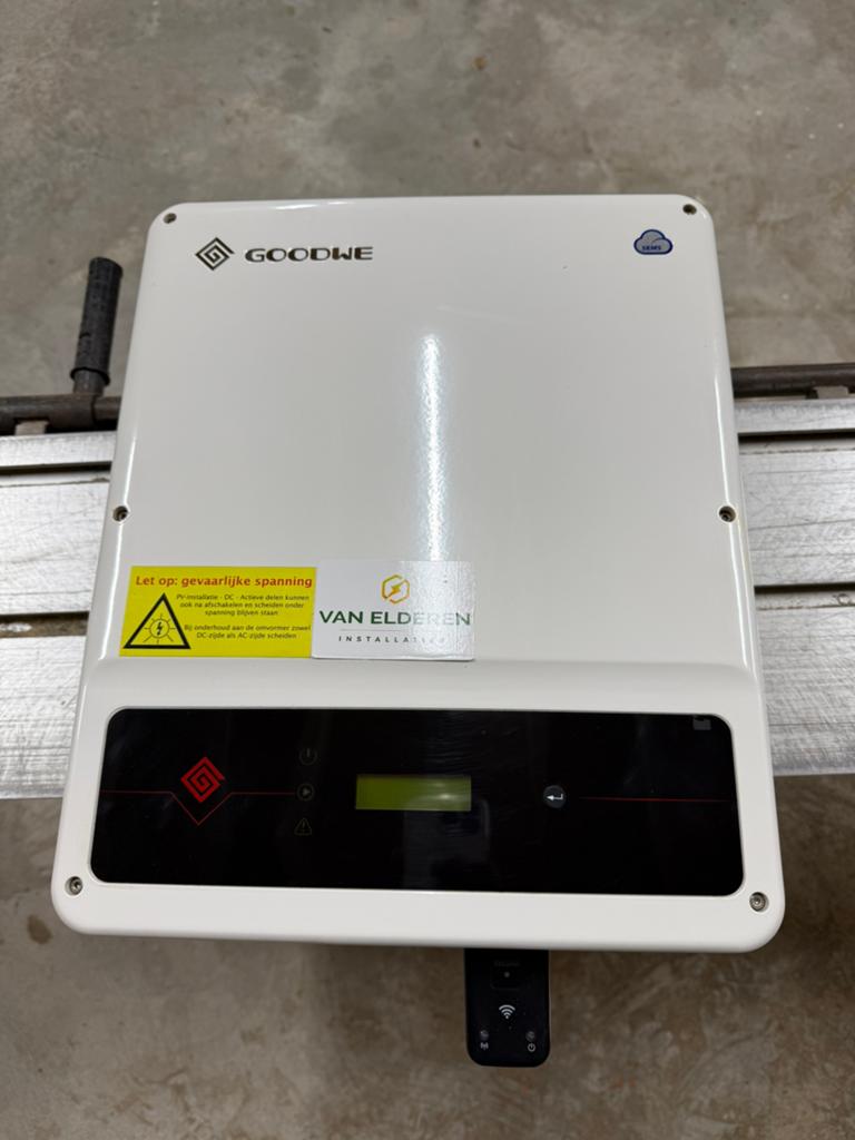 Omvormer zonnepanelen inclusief wifi-module, Ophalen of Verzenden, Zo goed als nieuw, Overige typen