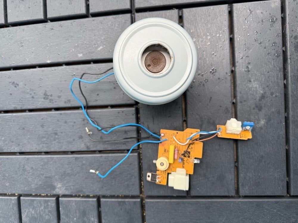 Bosch stofzuiger motor 750W + stuurprintplaat (BGL8ALL5/18), Stofzak, Gebruikt, Bosch, Ophalen of Verzenden