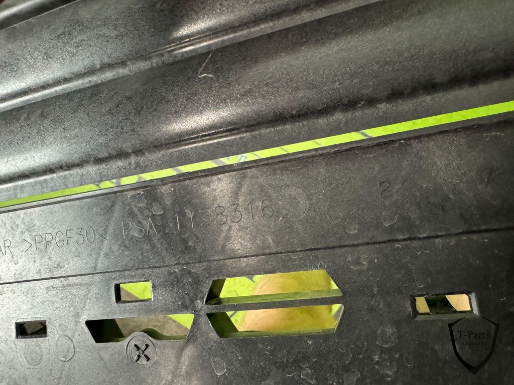 opel corsa f voorfront lucht paneel 9836865380, Auto-onderdelen, Carrosserie en Plaatwerk, Gebruikt, Opel Automobile GmbH, Ophalen of Verzenden