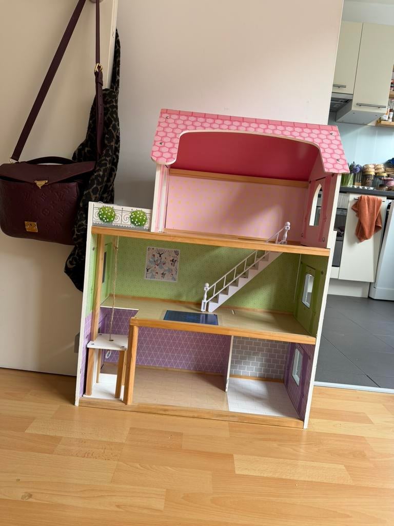 Poppenhuis, Ophalen of Verzenden, Zo goed als nieuw, Poppenhuis