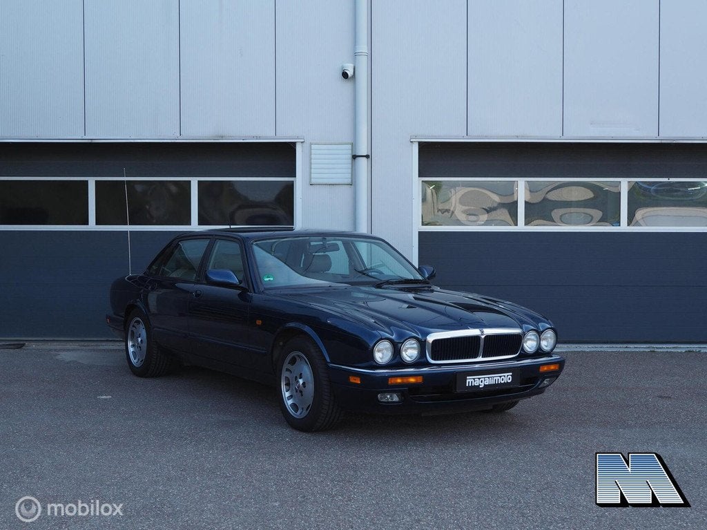 Jaguar XJ X300 3.2 Sport l 2 eig. l Superstaat l Onverprutst, Auto's, Jaguar, Automaat, Achterwielaandrijving, Blauw, Grijs