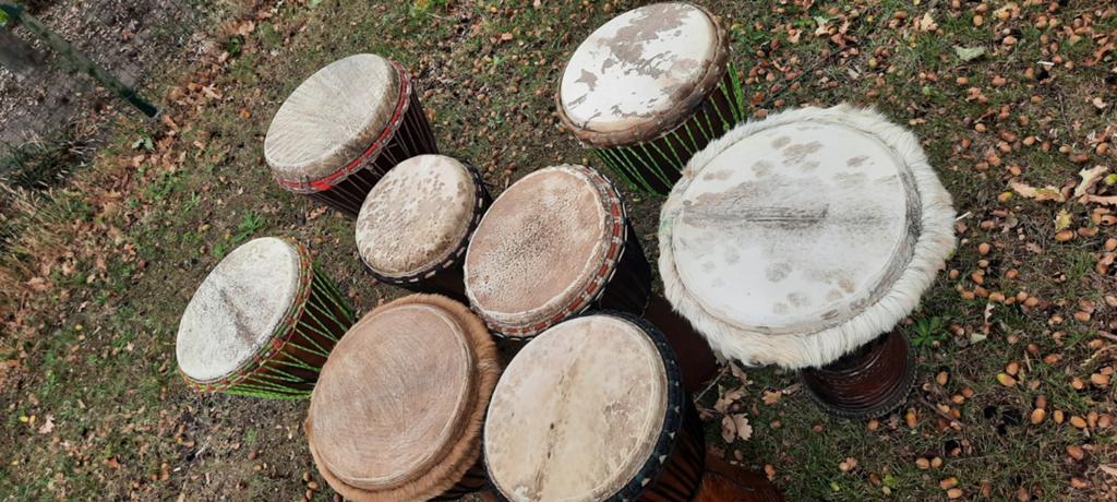 Afrikaanse trommels Djembe en Krin, Muziek en Instrumenten, Percussie, Gebruikt, Trommel, Ophalen