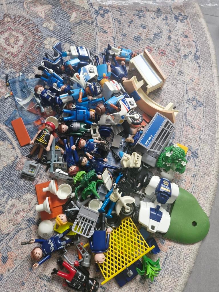 Veel playmobil  politie, Ophalen of Verzenden, Zo goed als nieuw