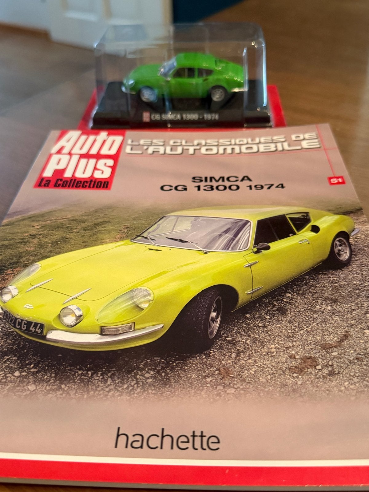 Simca CG 1300 1974 modelauto met tijdschrift, Ophalen of Verzenden, Nieuw