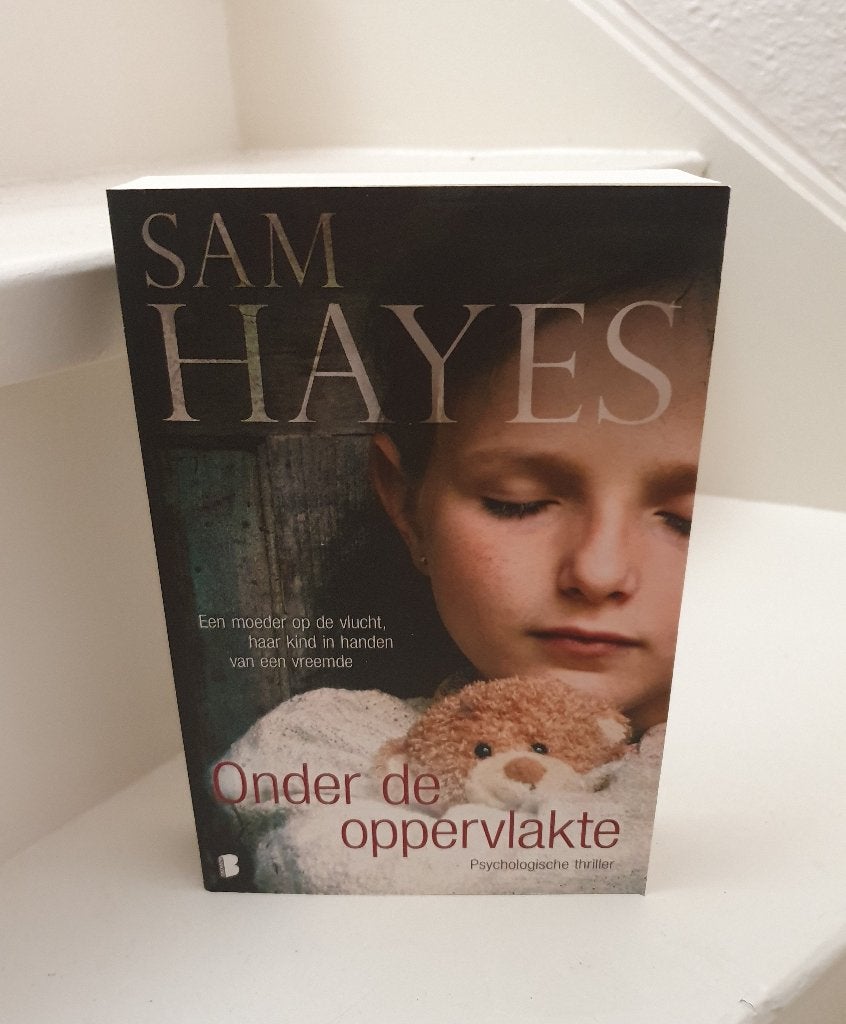 Sam(antha) Hayes - Onder de Oppervlakte, Verzenden, Nieuw