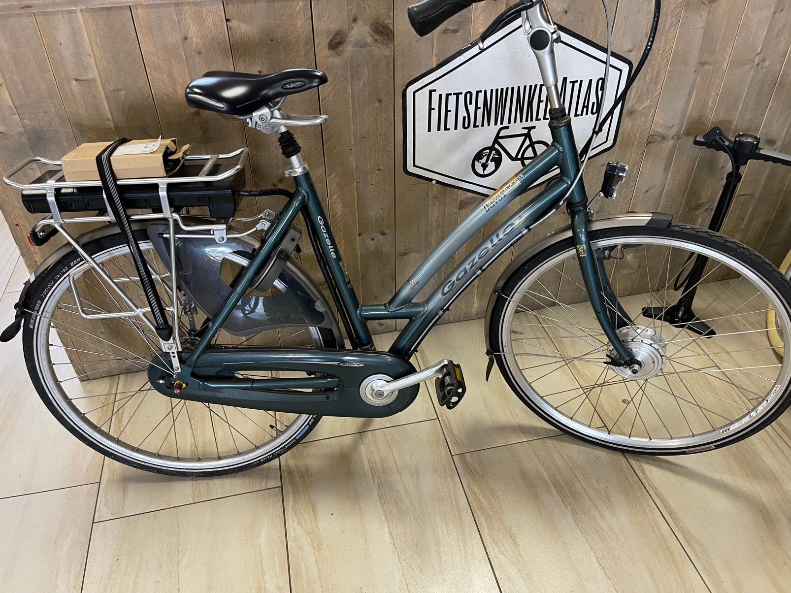 Gazelle elektrische fiets 28 inch 7 versnellingen maat 57 cm, Ophalen, Minder dan 10 versnellingen, 56 cm of meer, Zo goed als nieuw
