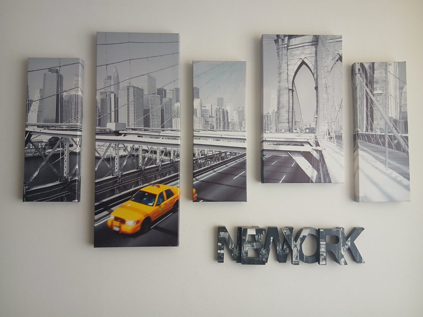 New York City Canvas Schilderij Set met Taxi en Brug, Ophalen, 50 – 75, Zo goed als nieuw, Schilderij