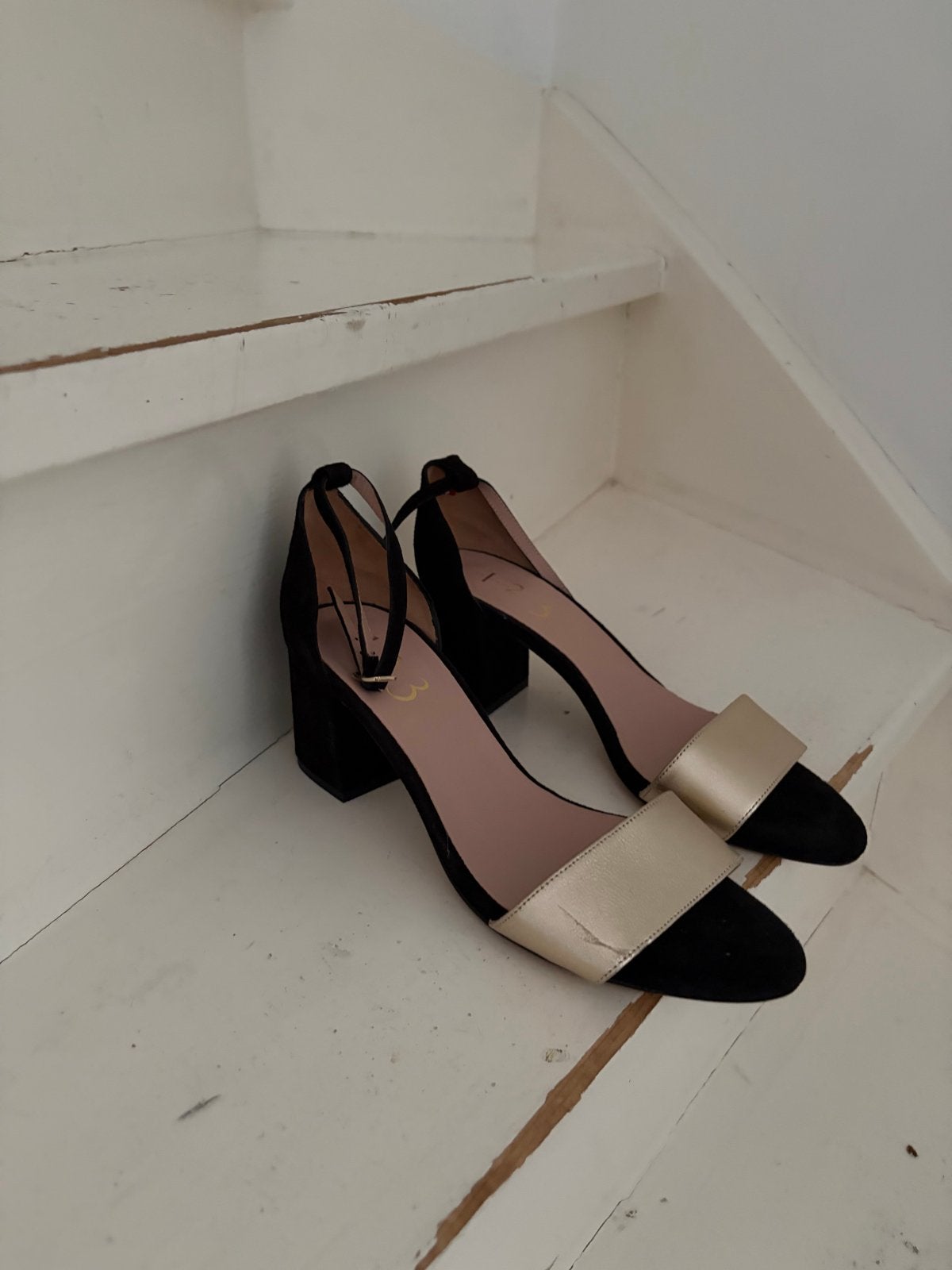 Diverse soorten schoenen bijna niet gedragen!, Kleding | Dames, Schoenen, Ophalen, Overige kleuren, Overige typen, Zo goed als nieuw