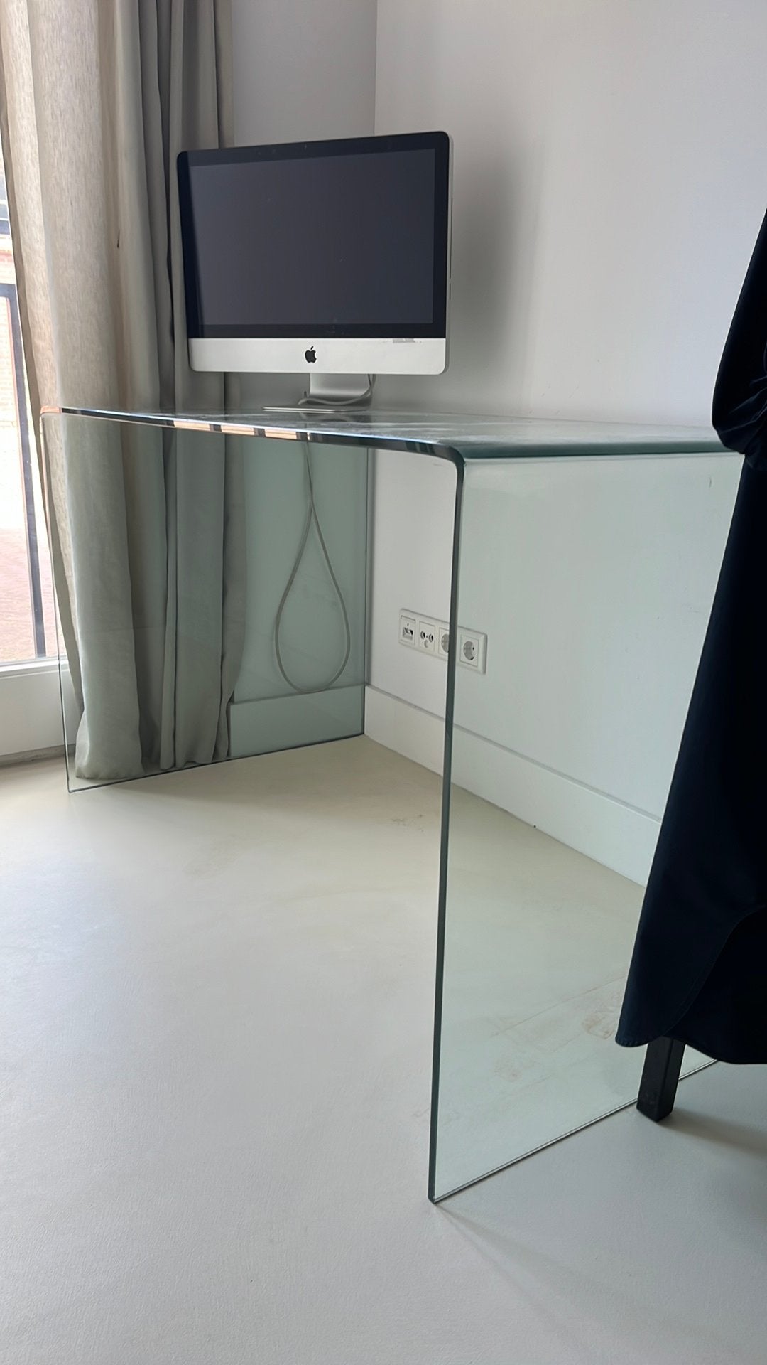 Bureau, Ophalen, Gebruikt, 75 cm of meer, 60 cm of meer
