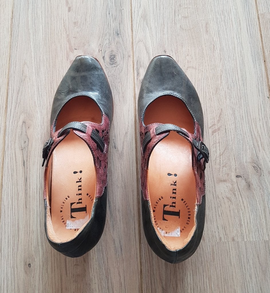 Damesschoenen Think maat 37. Klein hakje., Pumps, Overige kleuren, Think!, Ophalen of Verzenden