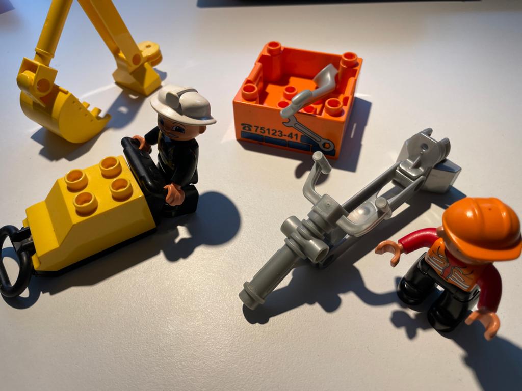 Lego Duplo Brandweerman, bouwvakker en trilplaat, Verzenden, Gebruikt, Overige merken
