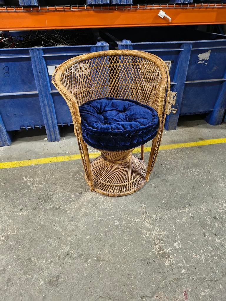 Vintage pauwenstoel rotan, Ophalen, Gebruikt, Bruin, .
