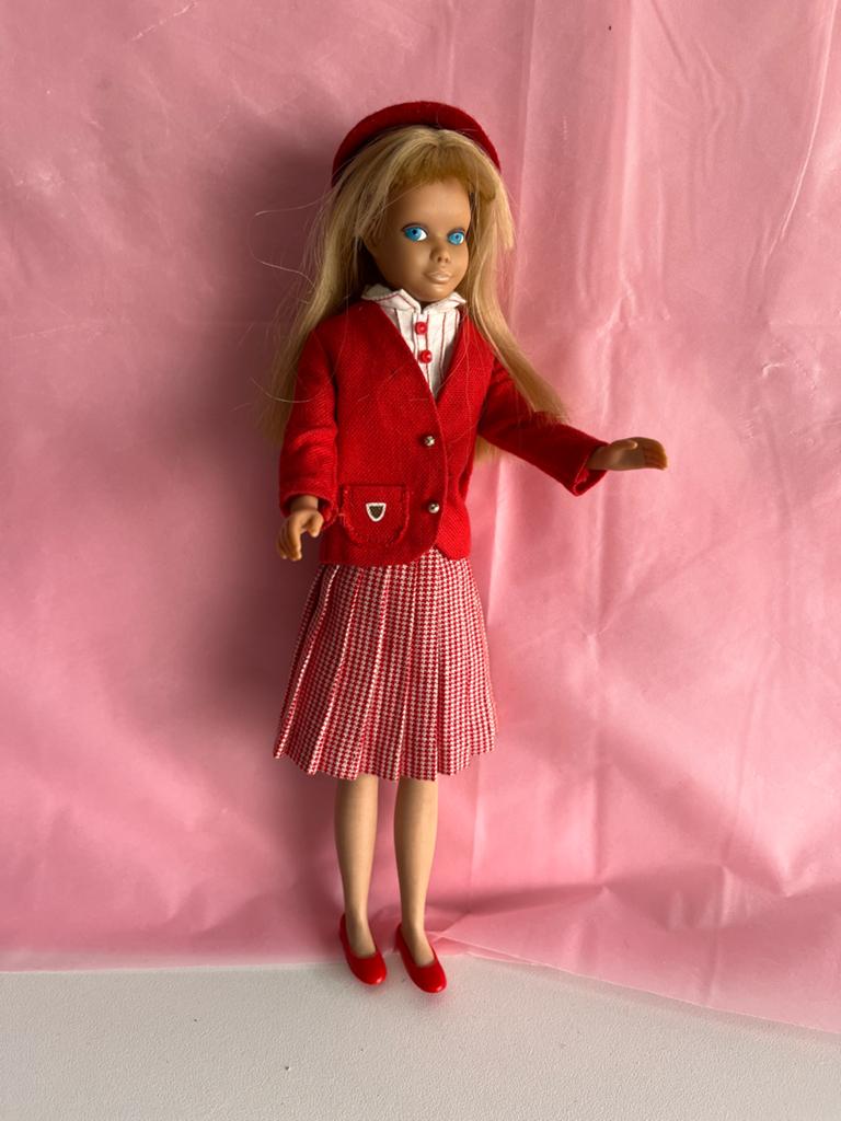 Vintage Mattel Barbie Skipper outfit "Schoolgirl" #1921 (196, Ophalen of Verzenden, Gebruikt, Kleertjes
